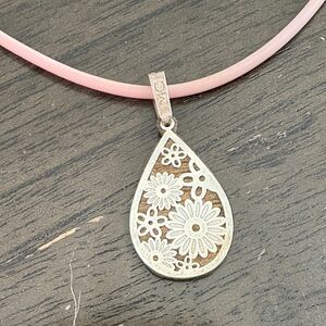 925 Floral Teardrop Pendant Necklace in Pink